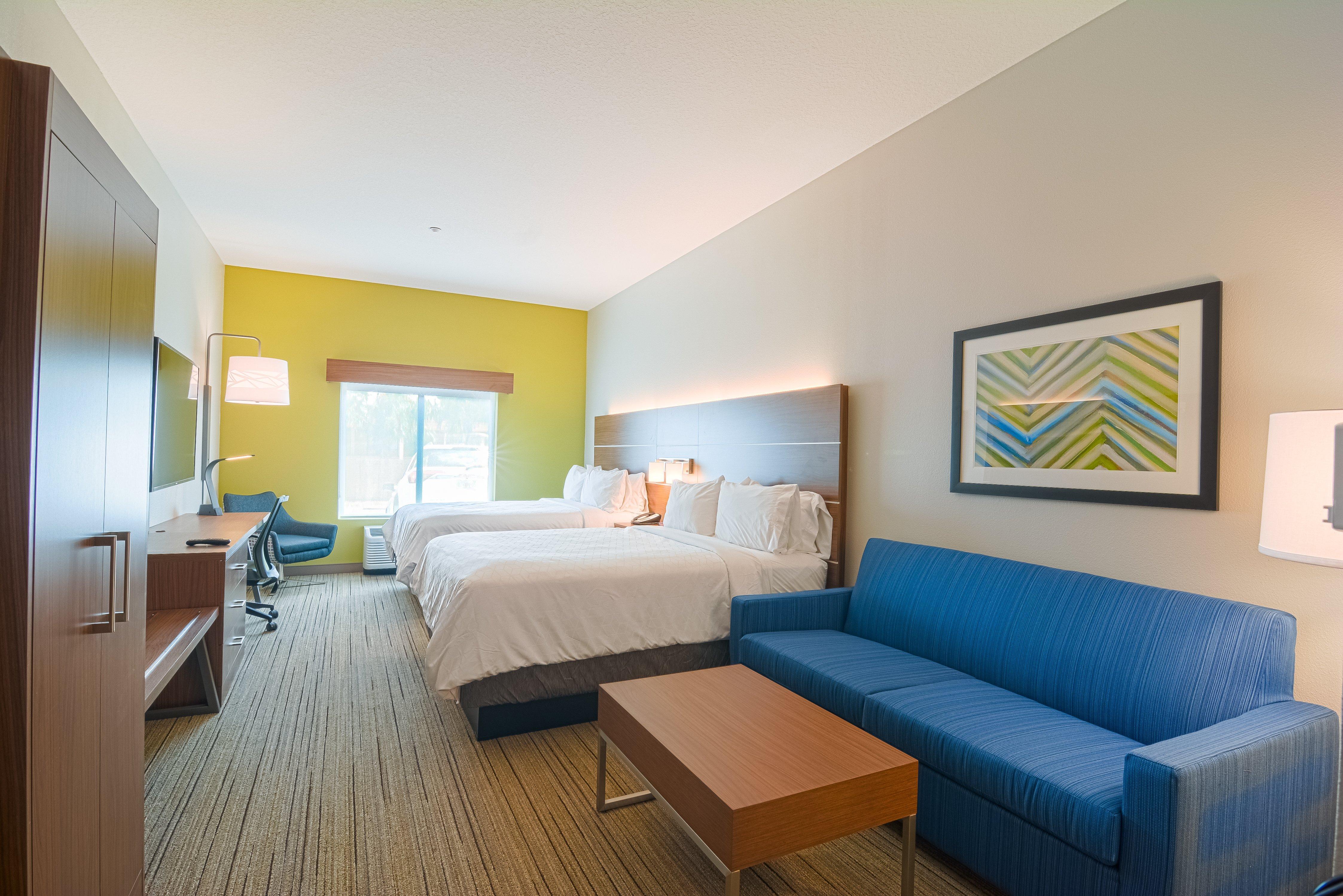 Holiday Inn Express Hotel & Suites Tampa-Usf-Busch Gardens By Ihg Exteriör bild